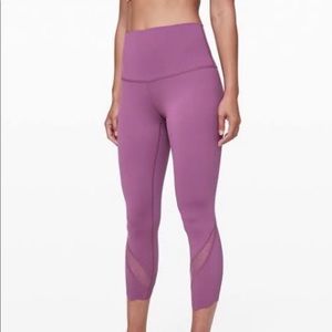 Lululemon Wunder Under scalloped leggings